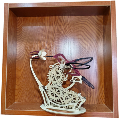 Wooden Kinetic Hummingbird Sculpture Mechanical Desktop Ornament